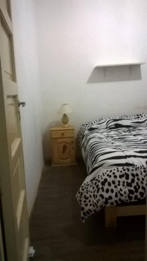 Habitac Indiv Casa De Familia, Flores Buenos Aires Dış mekan fotoğraf