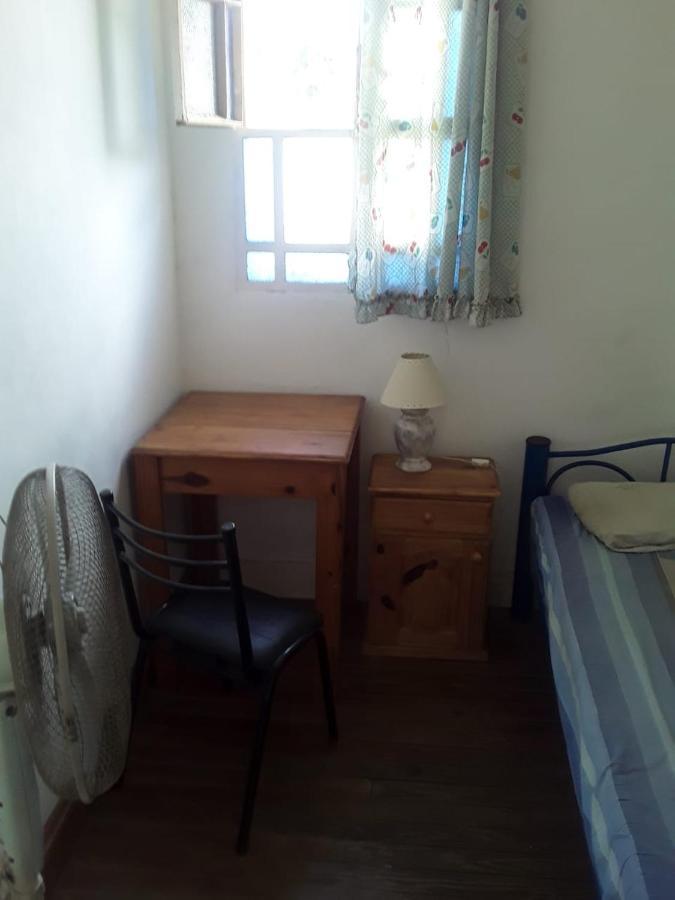 Habitac Indiv Casa De Familia, Flores Buenos Aires Dış mekan fotoğraf