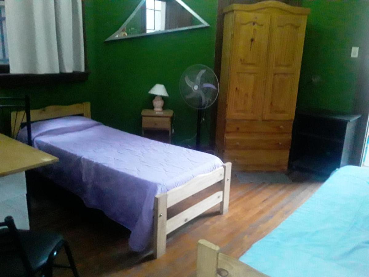 Habitac Indiv Casa De Familia, Flores Buenos Aires Dış mekan fotoğraf