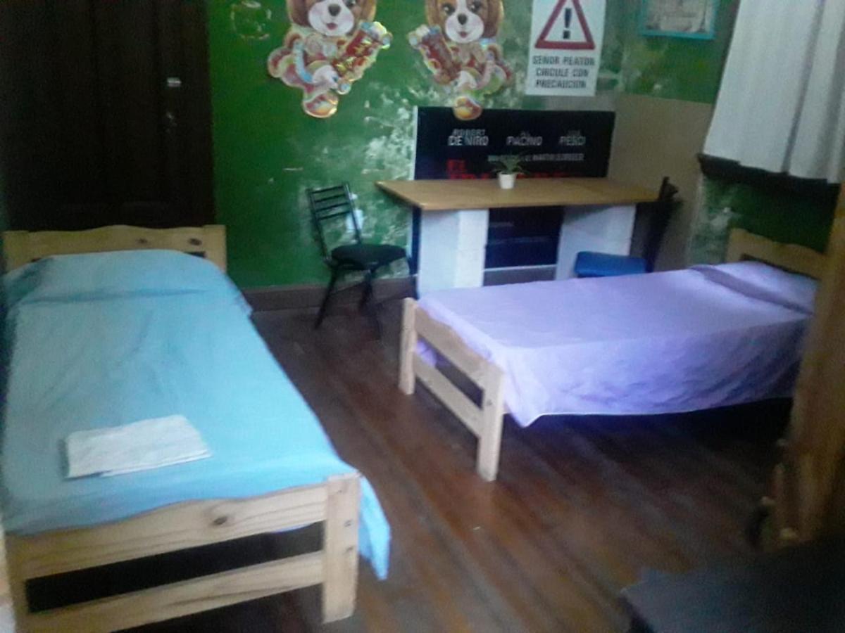 Habitac Indiv Casa De Familia, Flores Buenos Aires Dış mekan fotoğraf