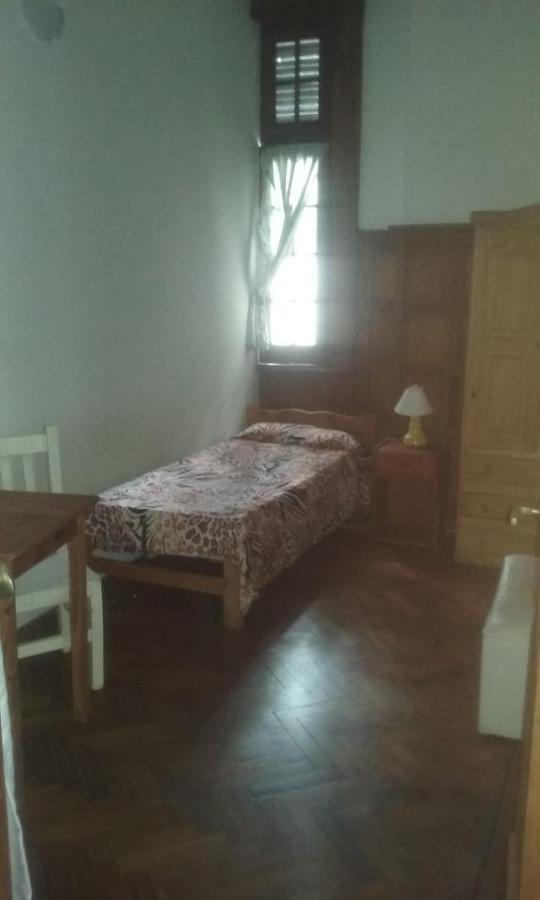 Habitac Indiv Casa De Familia, Flores Buenos Aires Dış mekan fotoğraf