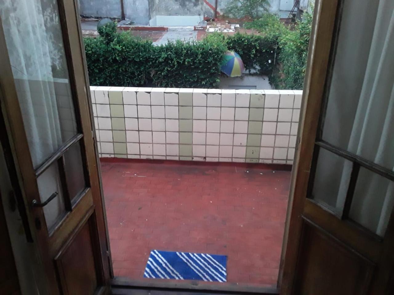Habitac Indiv Casa De Familia, Flores Buenos Aires Dış mekan fotoğraf