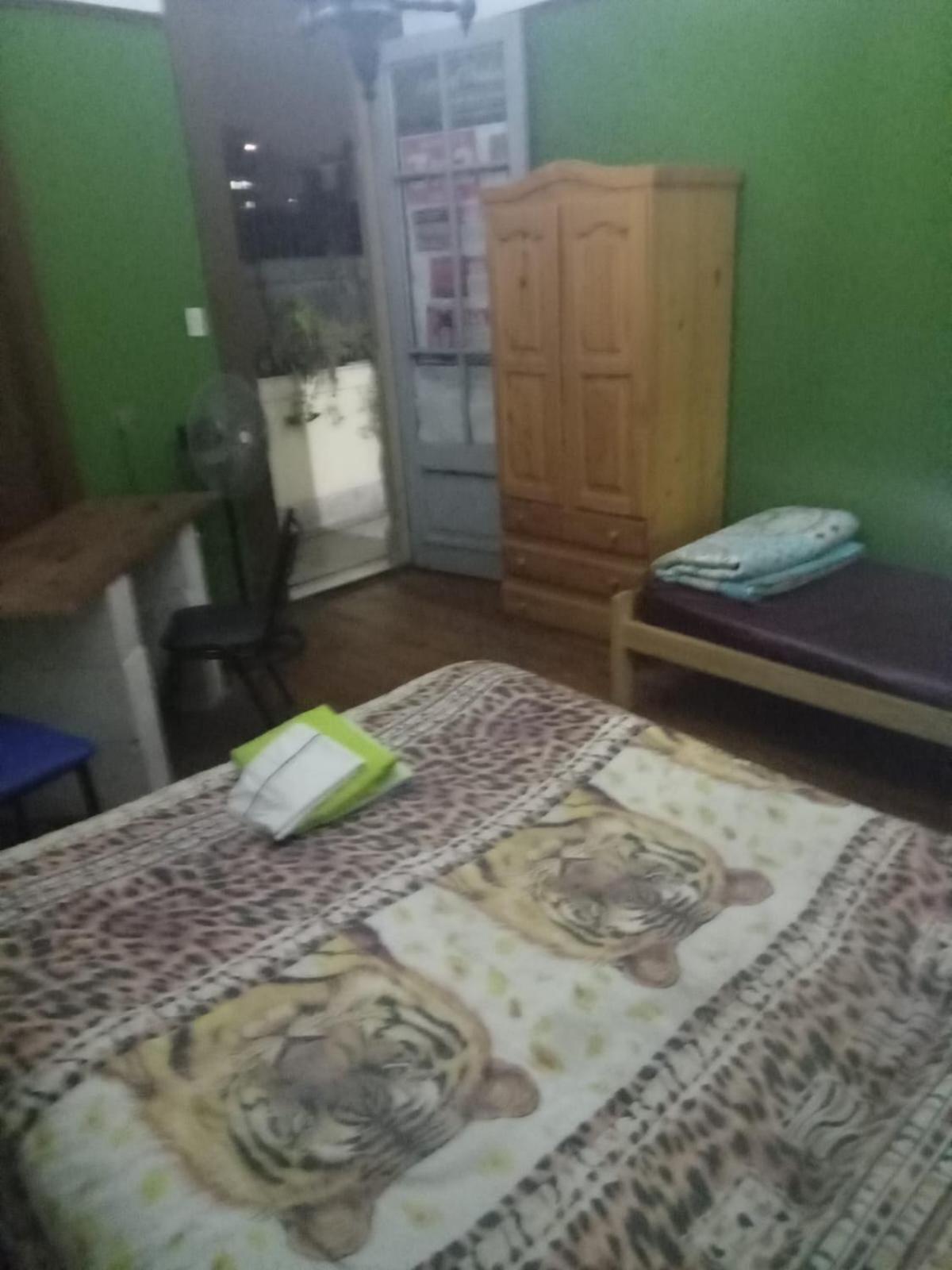 Habitac Indiv Casa De Familia, Flores Buenos Aires Dış mekan fotoğraf